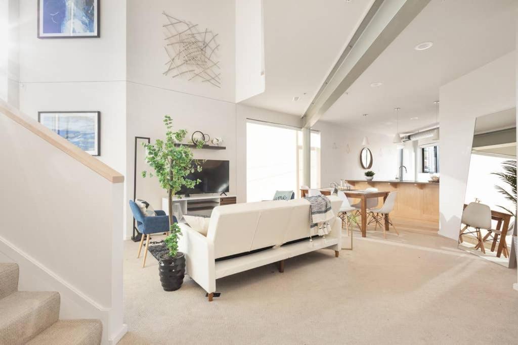 Upscale 3Br Penthouse By Cozysuites Indianapolis Eksteriør billede