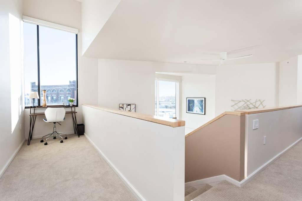 Upscale 3Br Penthouse By Cozysuites Indianapolis Eksteriør billede